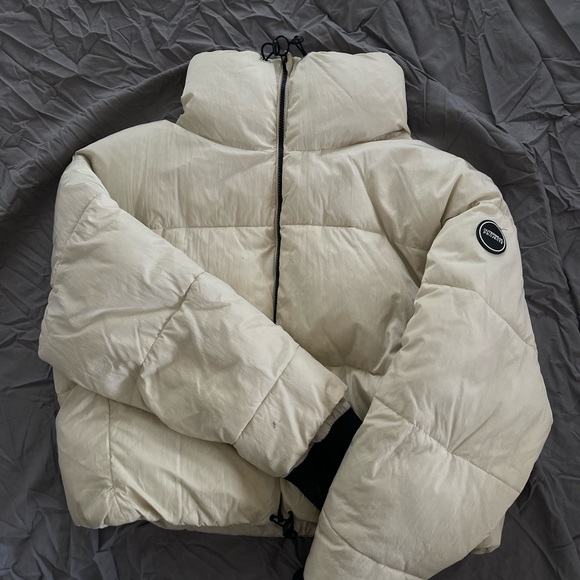 zara cropped puffer jacket - Picture 1 of 3